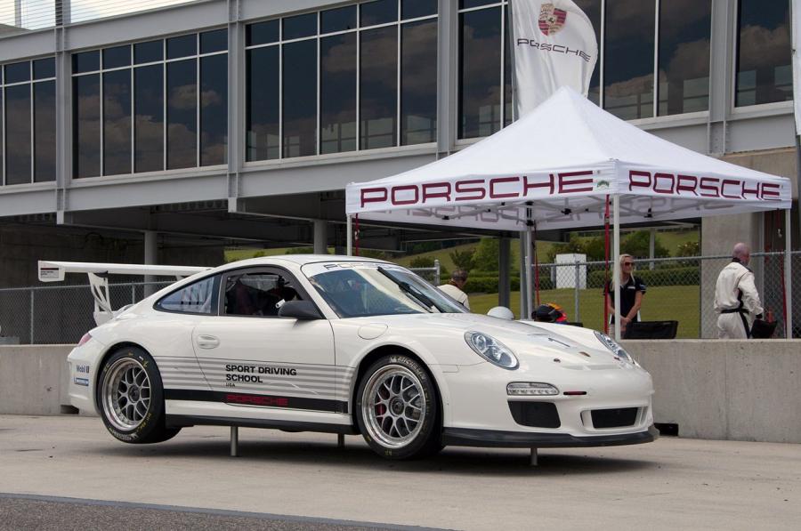  Porsche 911 GT3 Cup 2011 года  (фото 19 из 69)